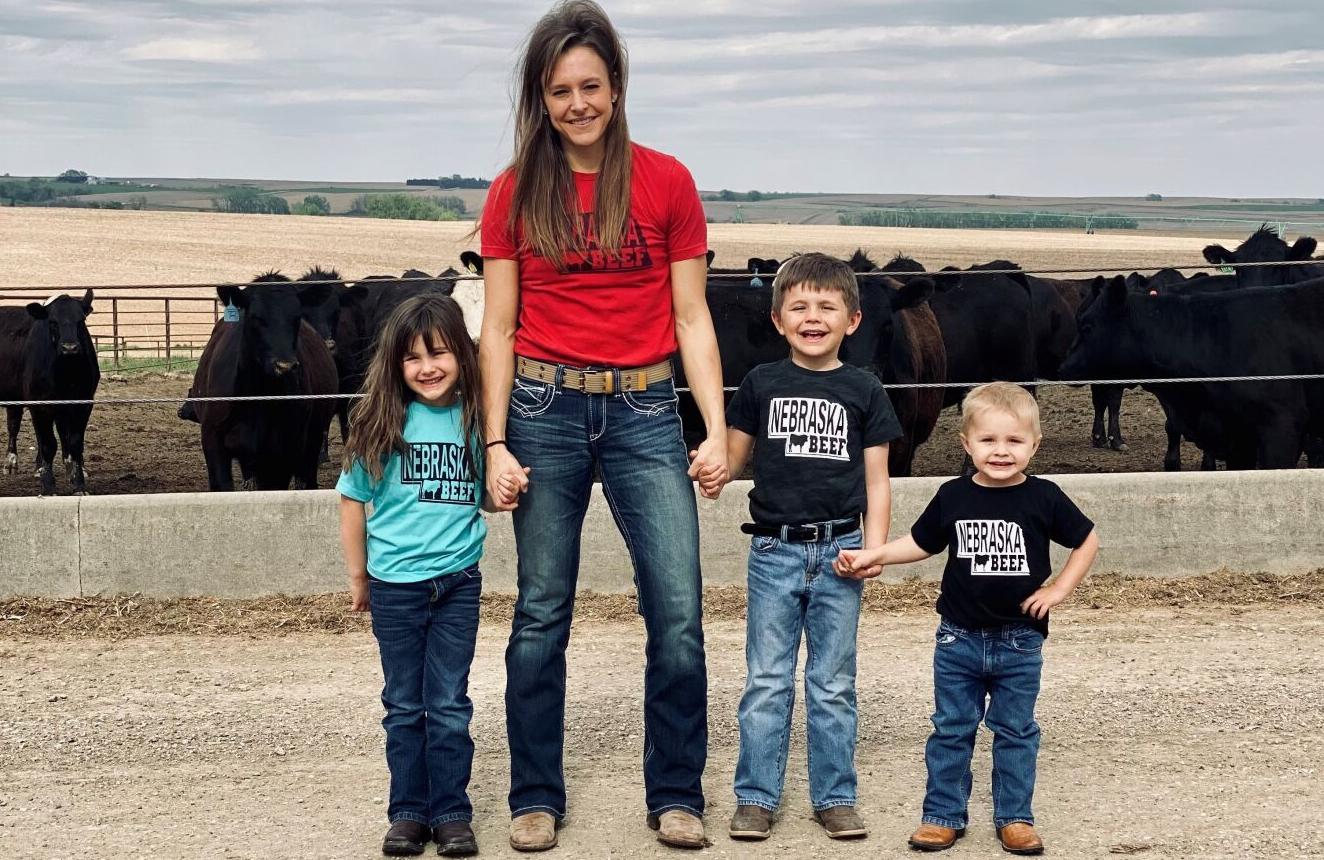 Sara and kids.jpg